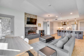 Modern Winter Park Condo with Community Hot Tub!